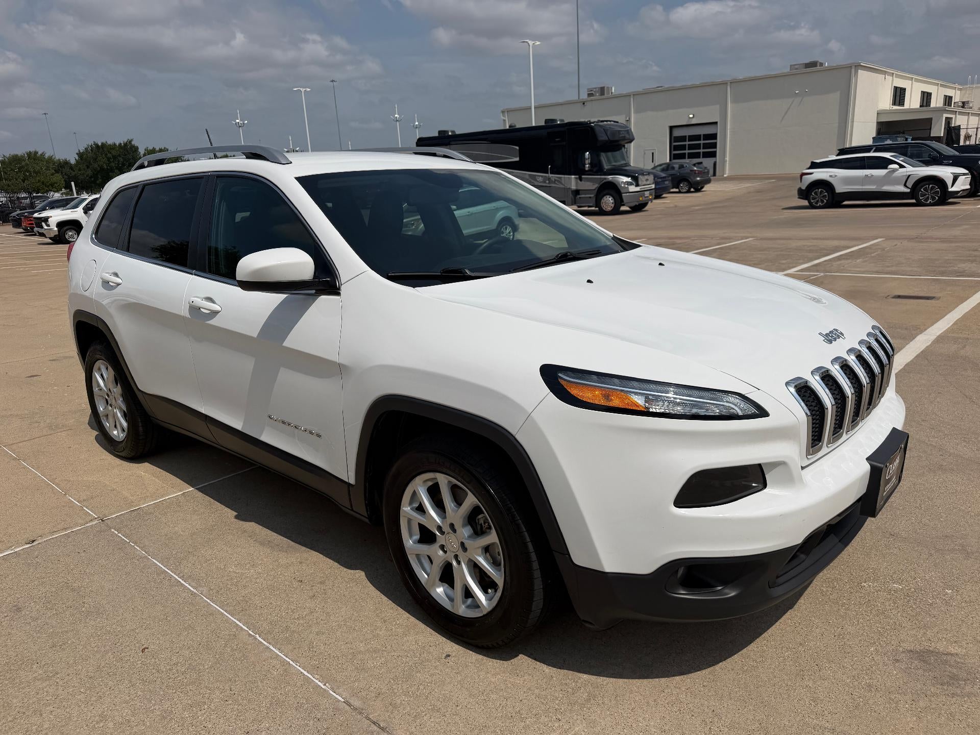 2018 Jeep Cherokee Latitude Plus FWD