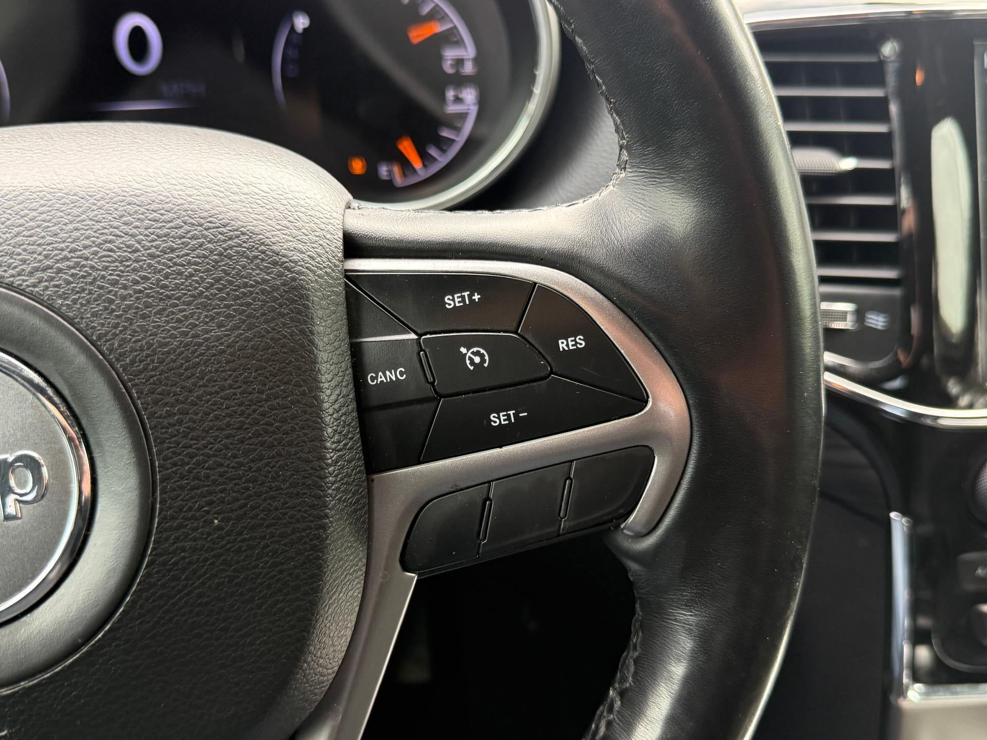 2022 Jeep Grand Cherokee WK Laredo X 4x2