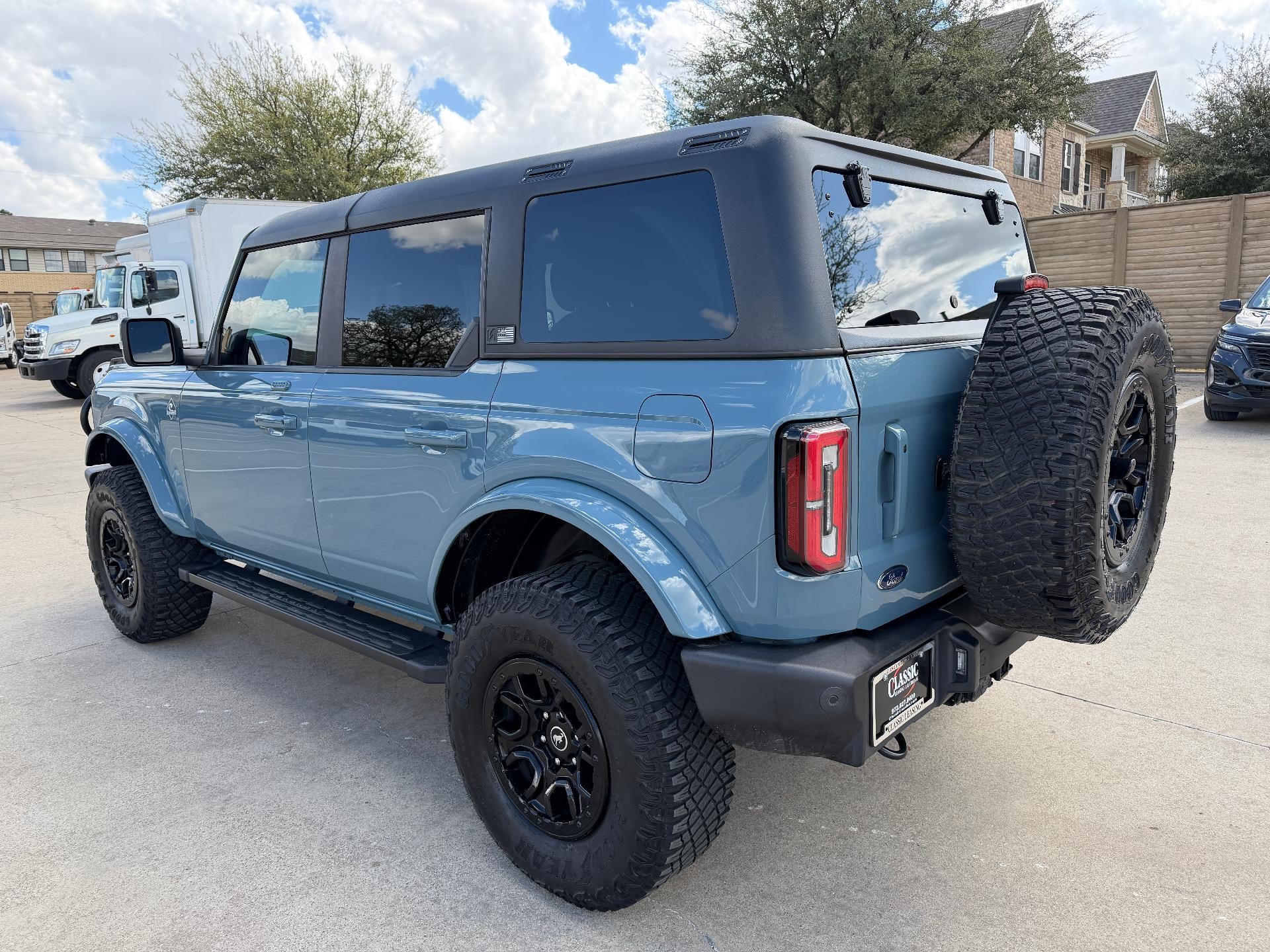 2023 Ford Bronco Outer Banks 4 Door 4x4