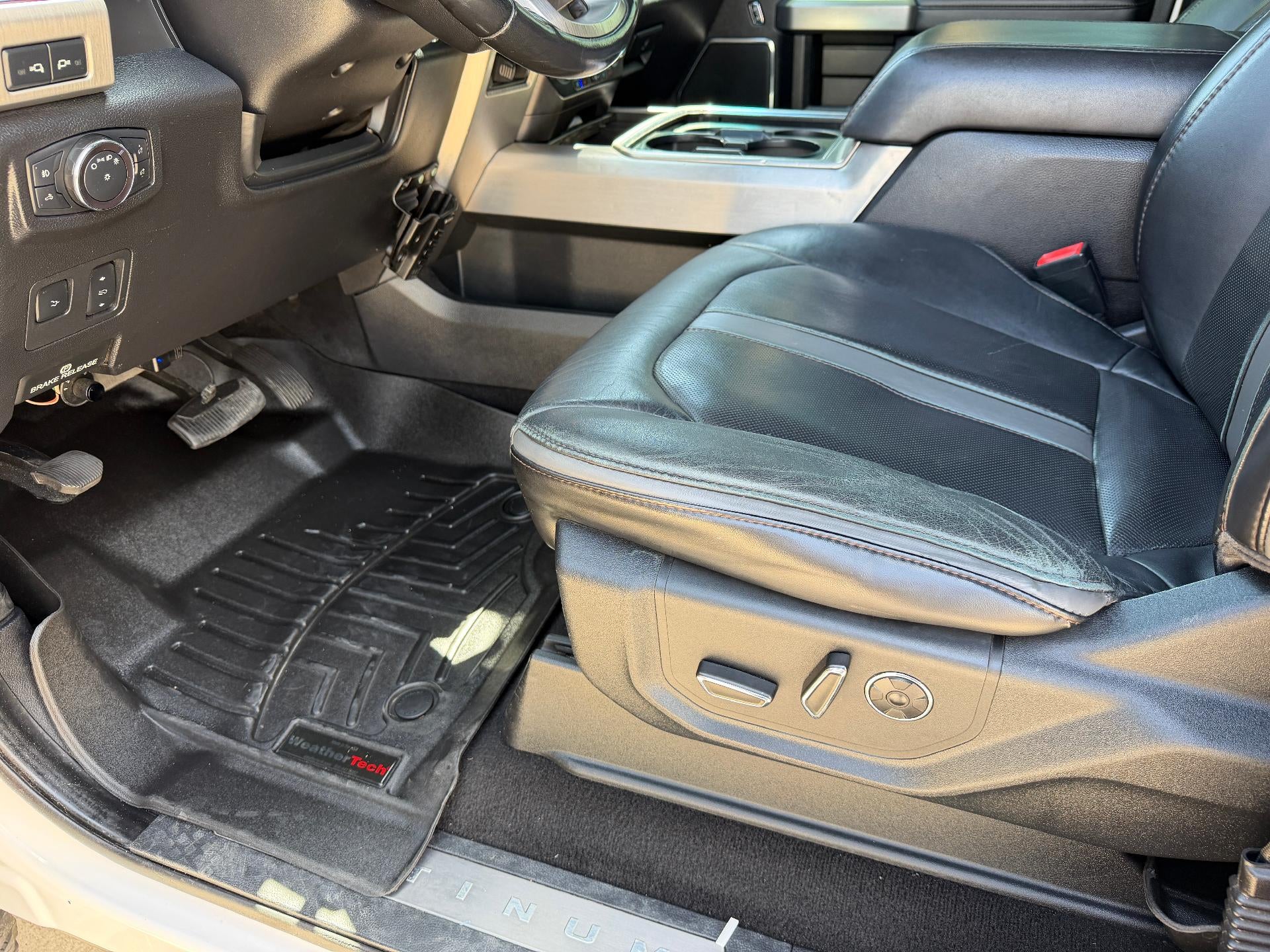 2019 Ford Super Duty F-250 SRW Platinum 4WD Crew Cab 6.75' Box