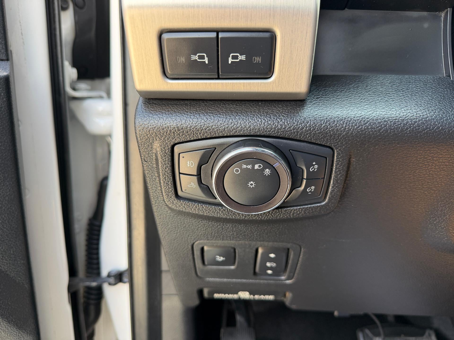 2019 Ford Super Duty F-250 SRW Platinum 4WD Crew Cab 6.75' Box