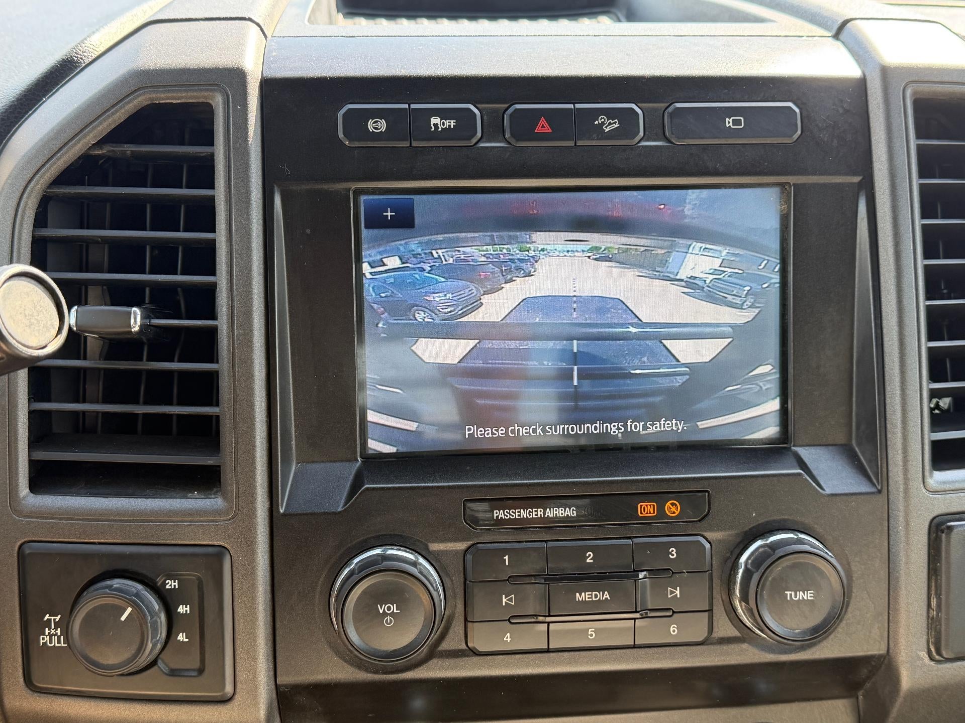 2022 Ford Super Duty F-250 SRW XL 4WD Crew Cab 6.75' Box