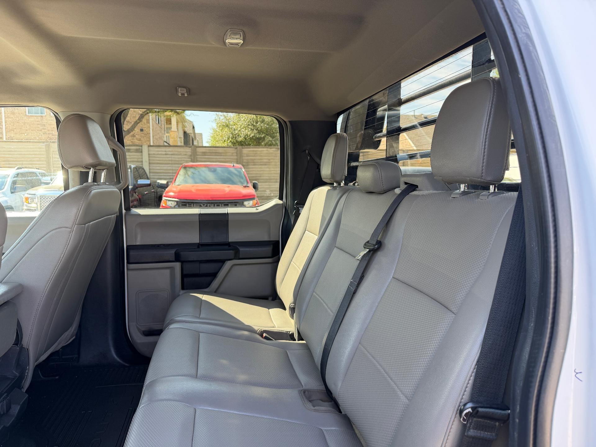 2022 Ford Super Duty F-250 SRW XL 4WD Crew Cab 6.75' Box