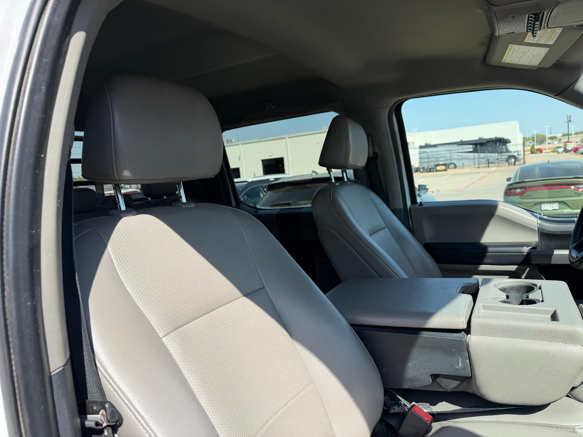 2022 Ford Super Duty F-250 SRW XL 4WD Crew Cab 6.75' Box