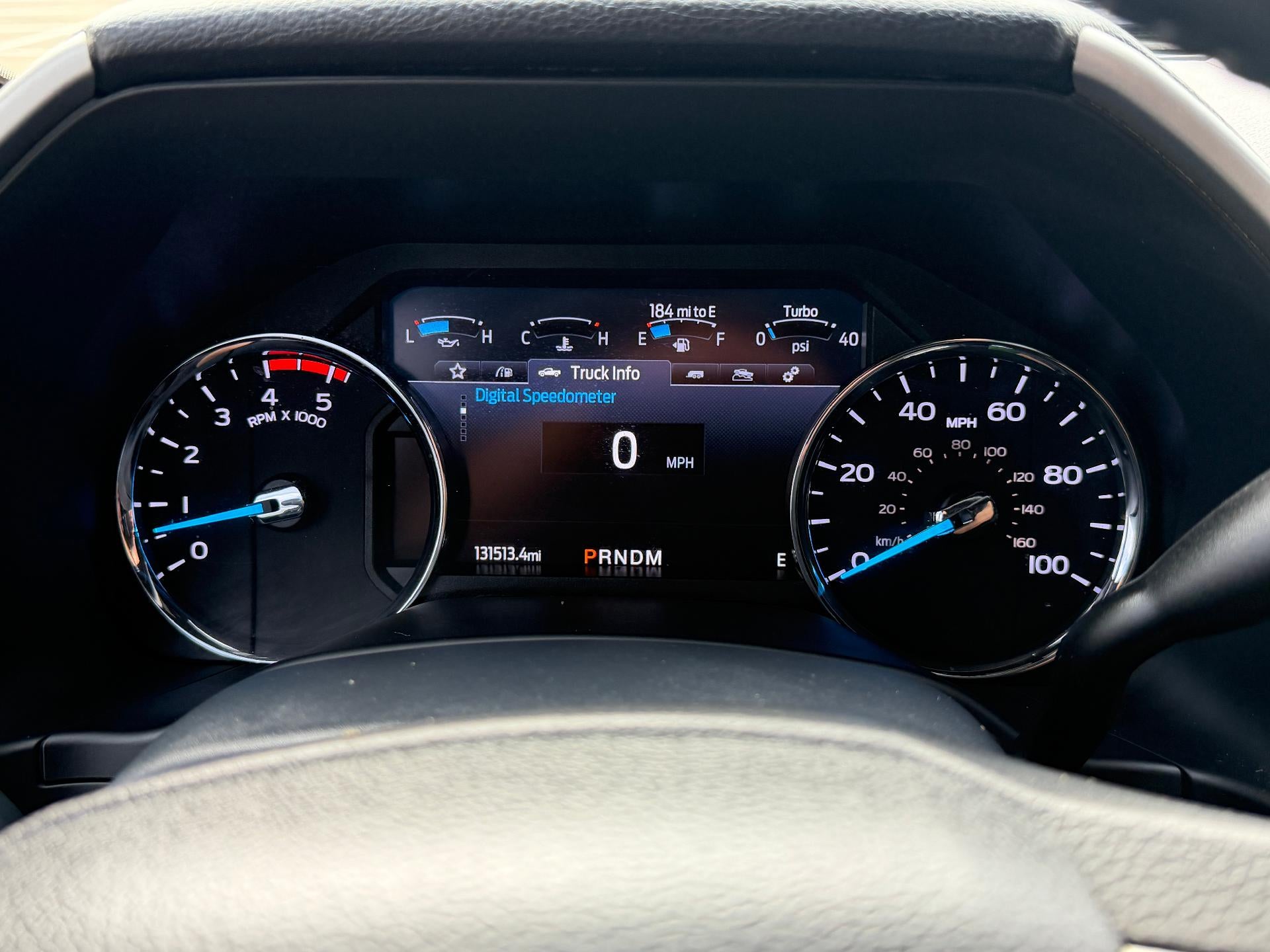 2022 Ford Super Duty F-250 SRW LARIAT 4WD Crew Cab 8' Box