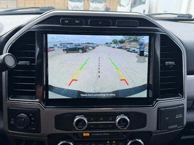 2022 Ford Super Duty F-250 SRW LARIAT 4WD Crew Cab 8' Box