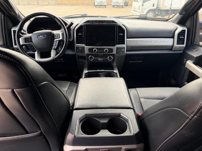2022 Ford Super Duty F-250 SRW LARIAT 4WD Crew Cab 8' Box