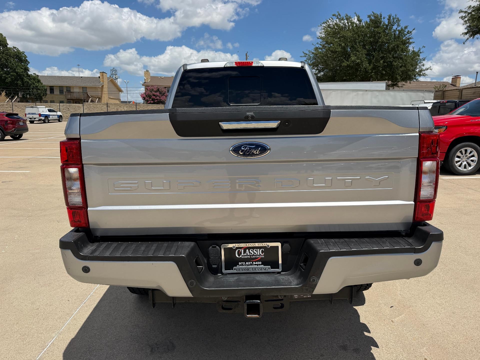2022 Ford Super Duty F-250 SRW LARIAT 4WD Crew Cab 8' Box