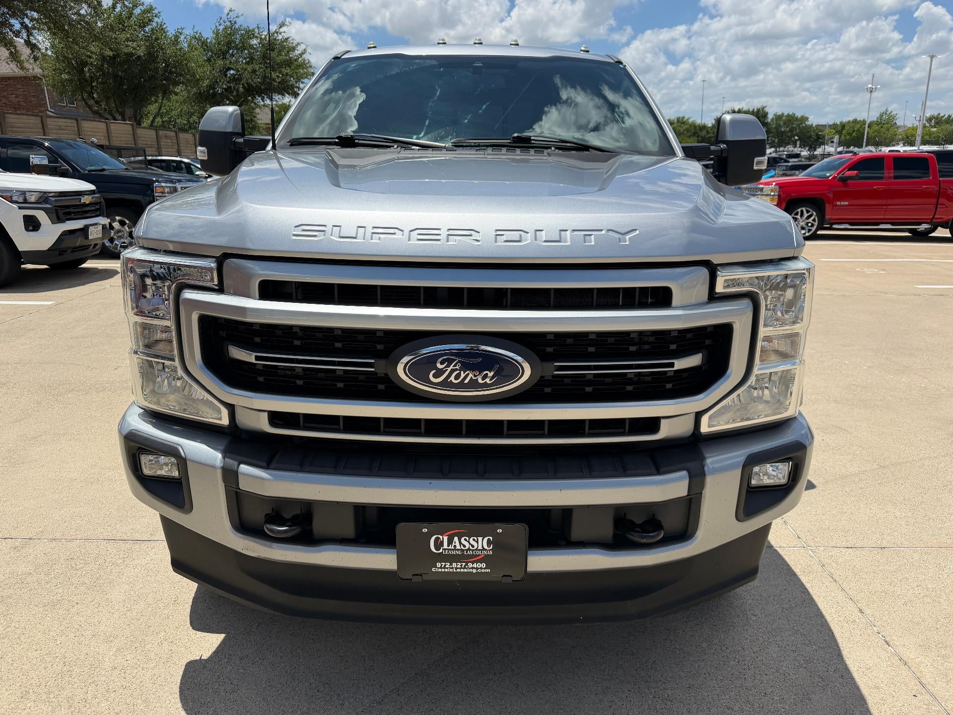 2022 Ford Super Duty F-250 SRW LARIAT 4WD Crew Cab 8' Box