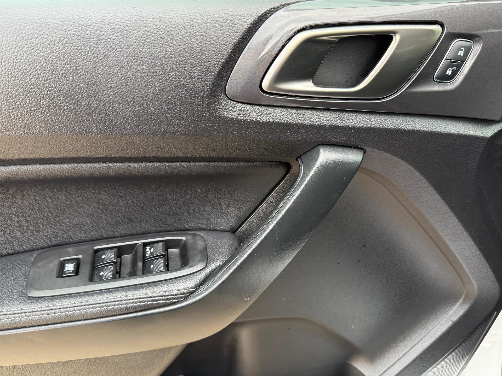 2021 Ford Ranger LARIAT 2WD SuperCrew 5' Box