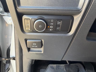 2022 Ford F-150 XL 2WD SuperCrew 5.5' Box