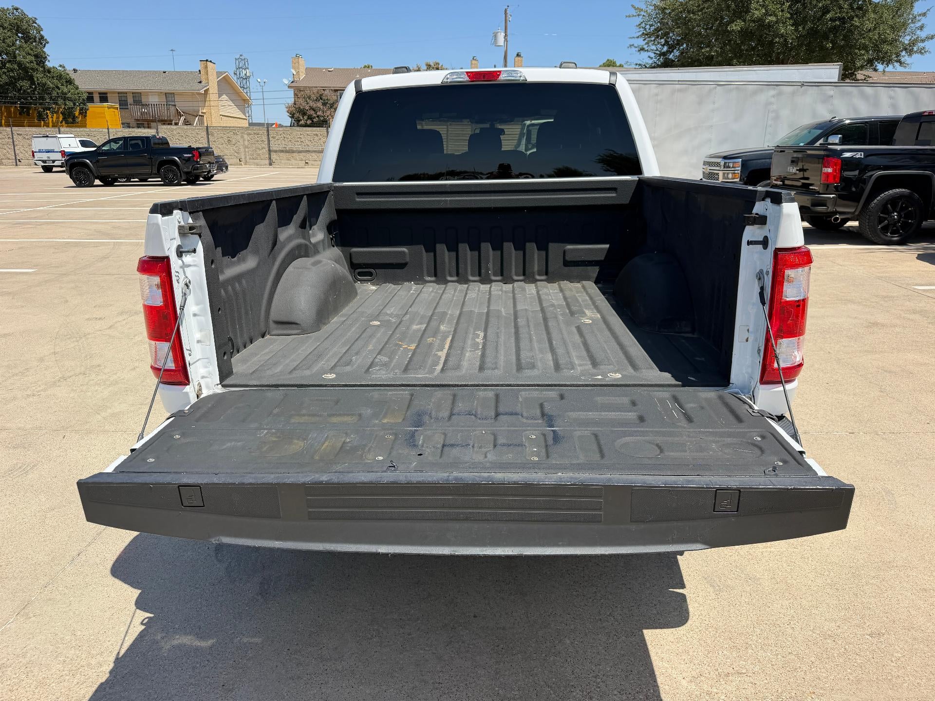 2022 Ford F-150 XL 2WD SuperCrew 5.5' Box