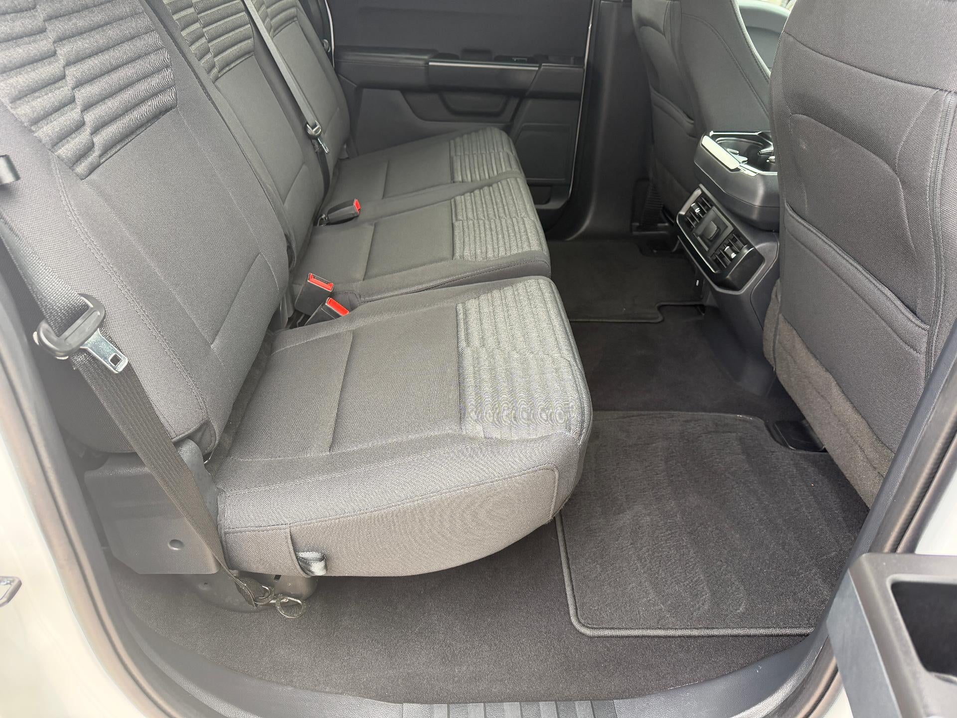 2023 Ford F-150 XL 2WD SuperCrew 5.5' Box