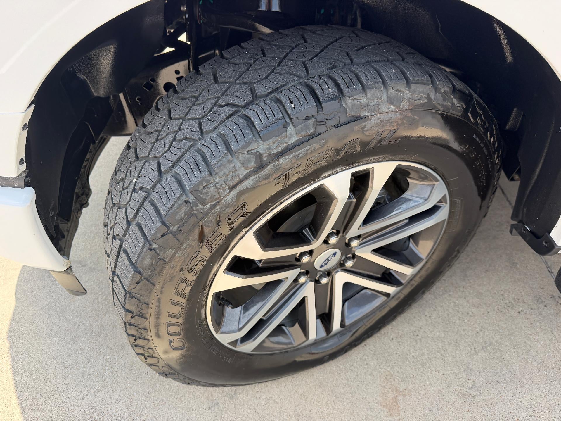 2023 Ford F-150 XL 4WD SuperCrew 5.5' Box