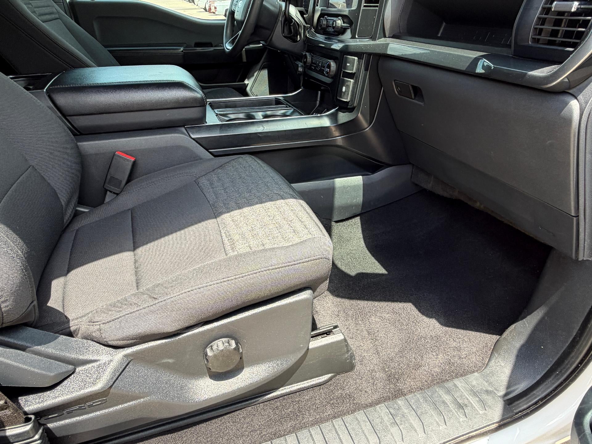 2023 Ford F-150 XL 4WD SuperCrew 5.5' Box
