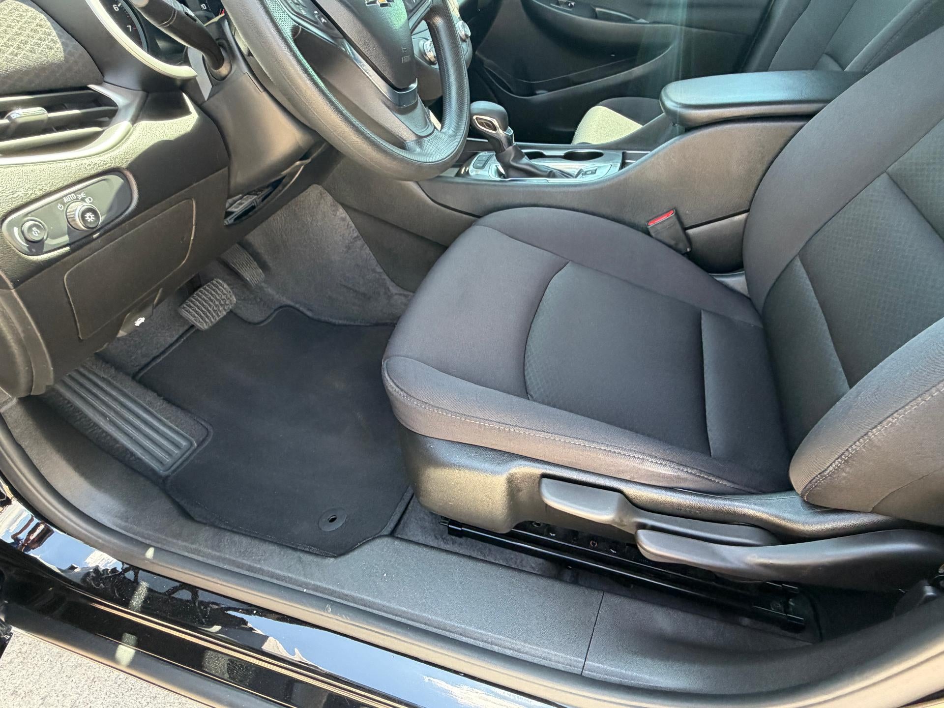 2024 Chevrolet Malibu LS