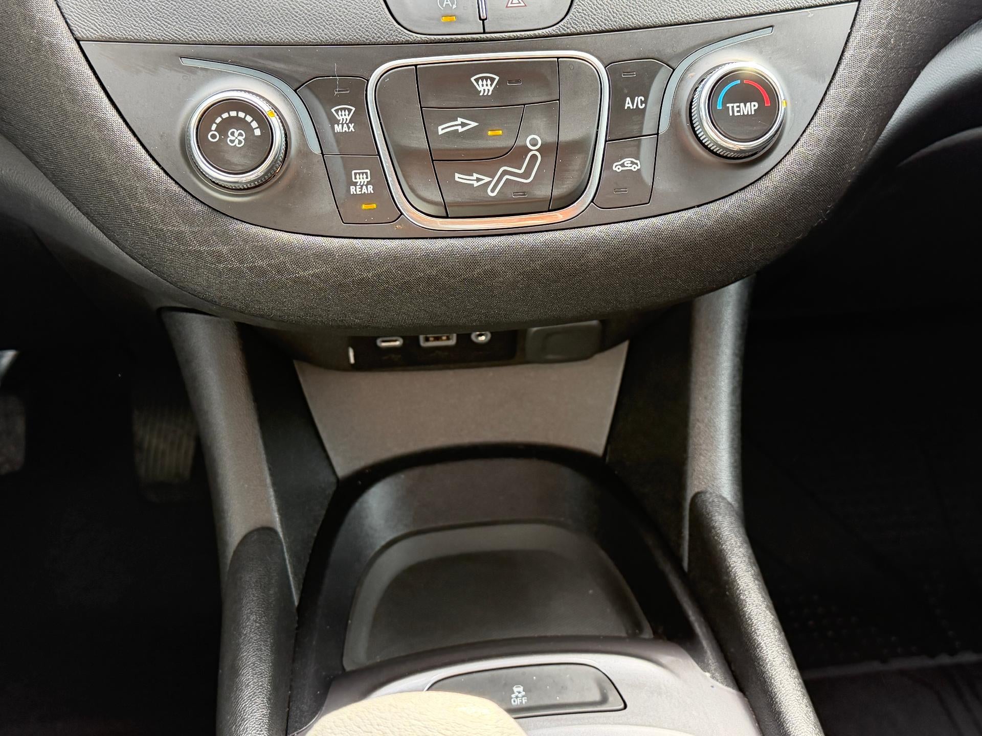 2023 Chevrolet Malibu RS