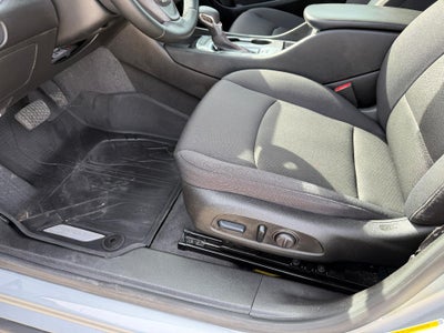 2023 Chevrolet Malibu RS