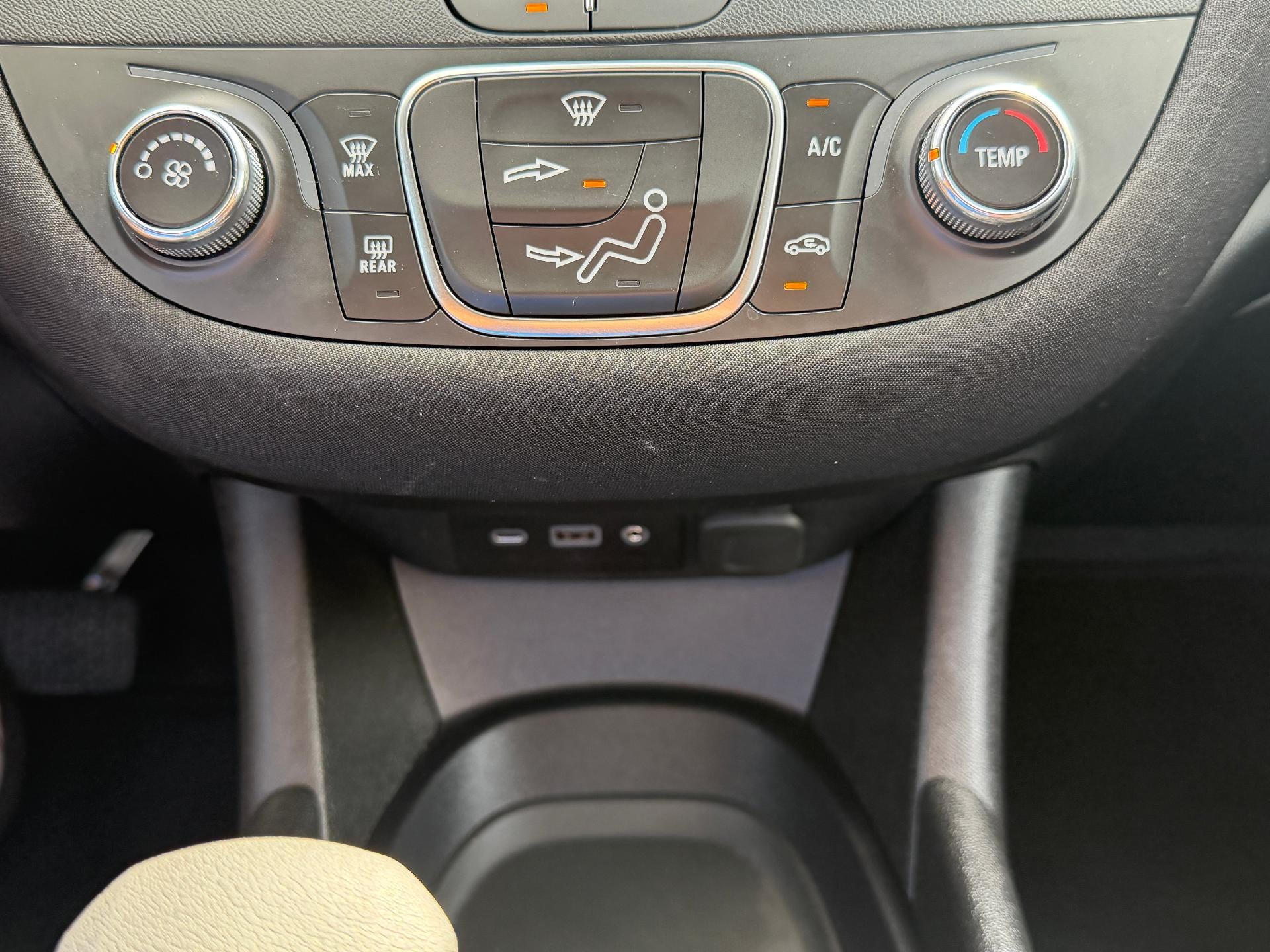 2025 Chevrolet Malibu RS