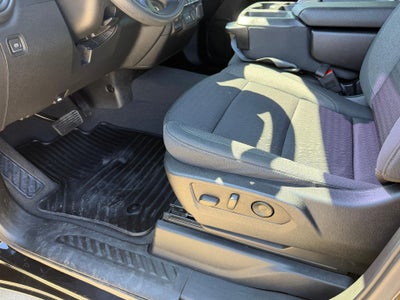 2024 Chevrolet Silverado 2500 HD Crew Cab Standard Box 4-Wheel Drive Custom