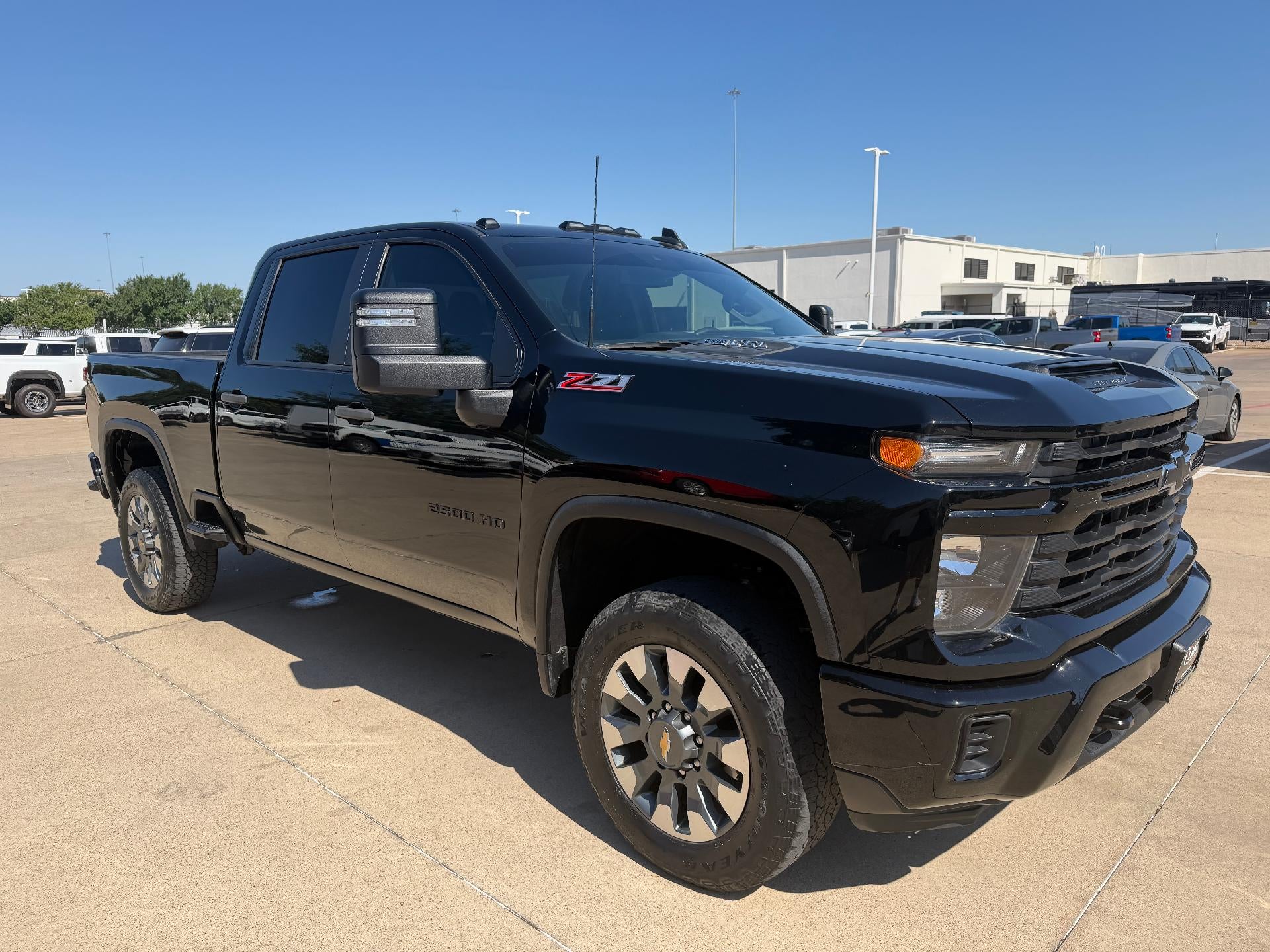 2024 Chevrolet Silverado 2500 HD Crew Cab Standard Box 4-Wheel Drive Custom