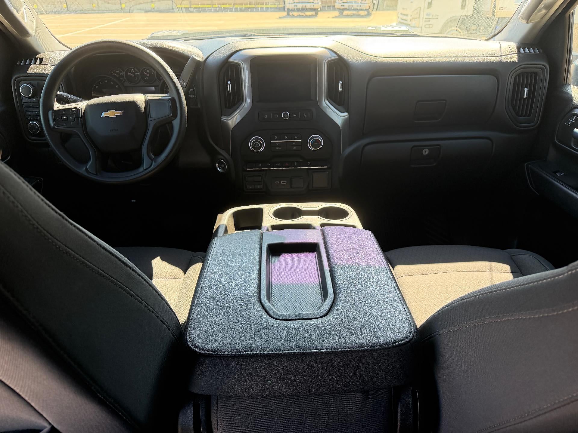 2024 Chevrolet Silverado 2500 HD Crew Cab Standard Box 4-Wheel Drive Custom