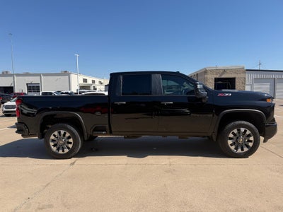 2024 Chevrolet Silverado 2500 HD Crew Cab Standard Box 4-Wheel Drive Custom