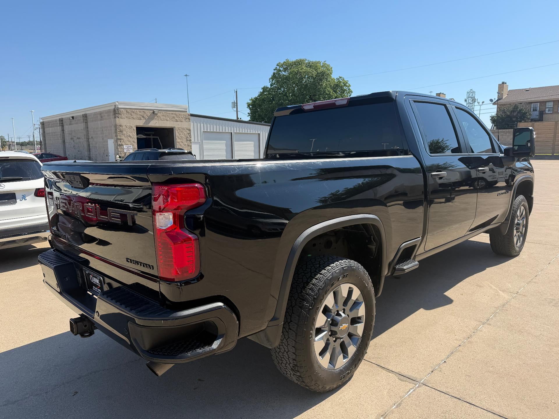 2024 Chevrolet Silverado 2500 HD Crew Cab Standard Box 4-Wheel Drive Custom