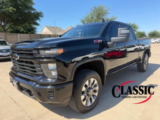 2024 Chevrolet Silverado 2500 HD Crew Cab Standard Box 4-Wheel Drive Custom