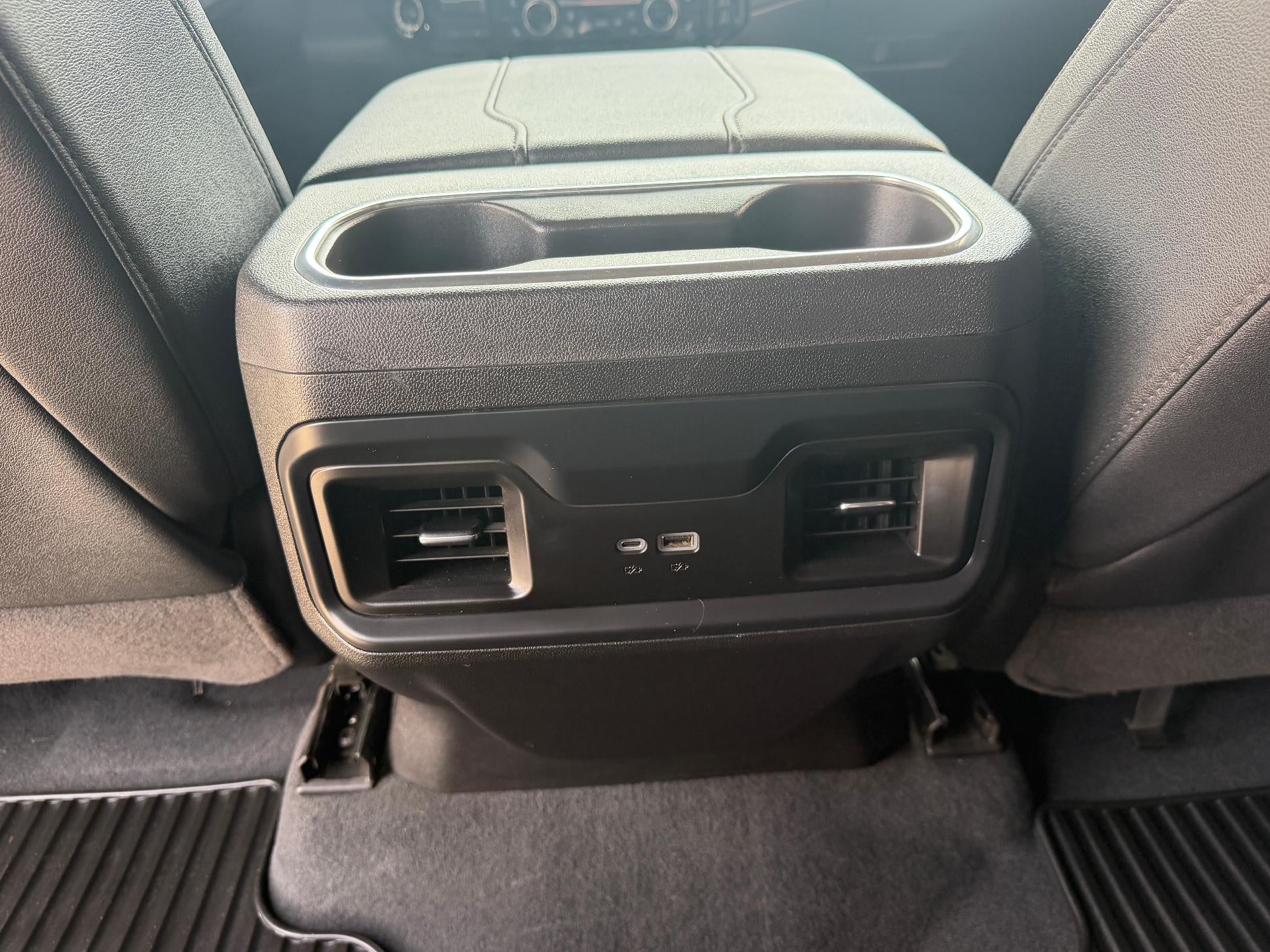 2024 Chevrolet Silverado 3500 HD Crew Cab Standard Box 4-Wheel Drive LT