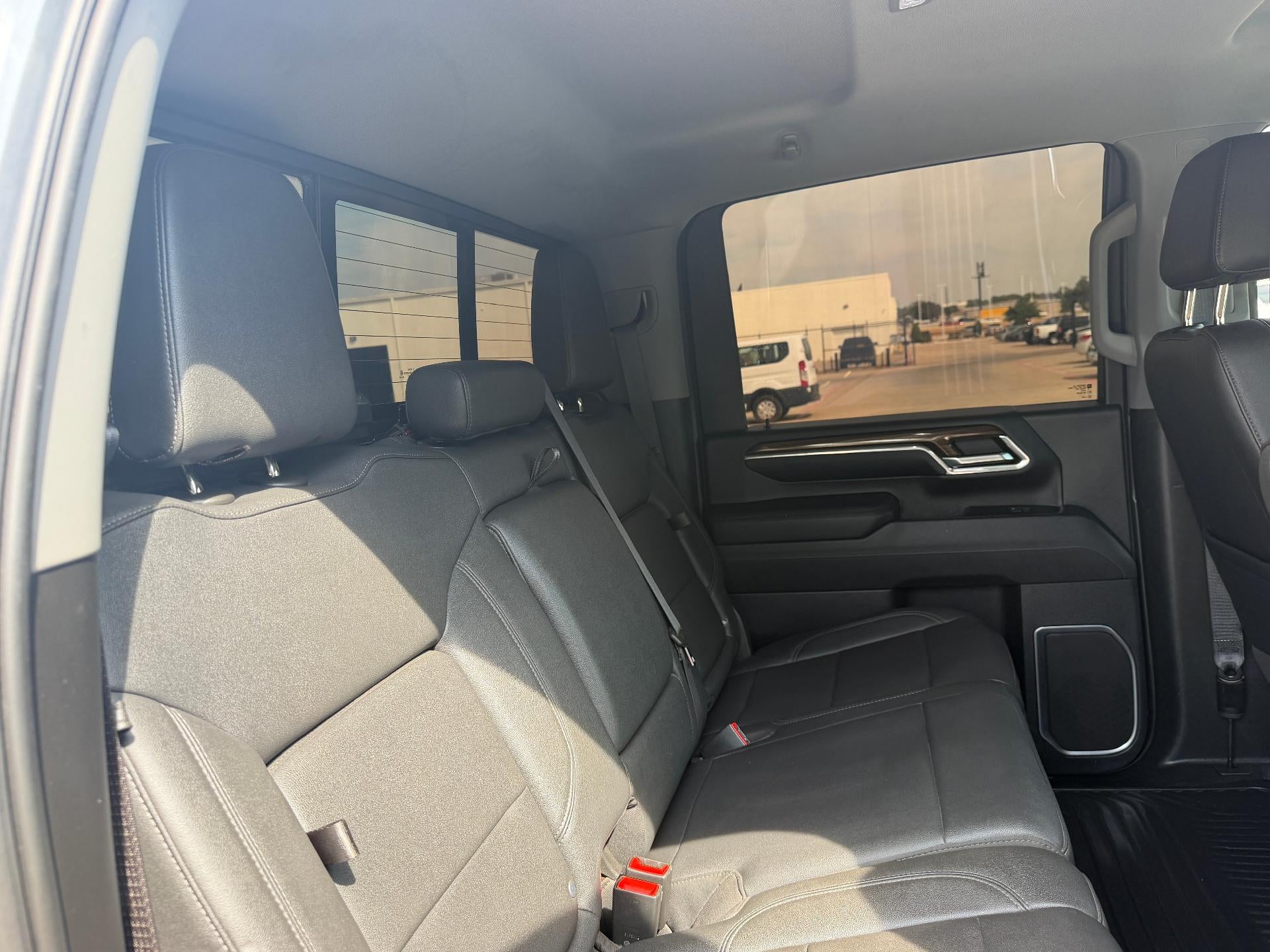 2024 Chevrolet Silverado 3500 HD Crew Cab Standard Box 4-Wheel Drive LT