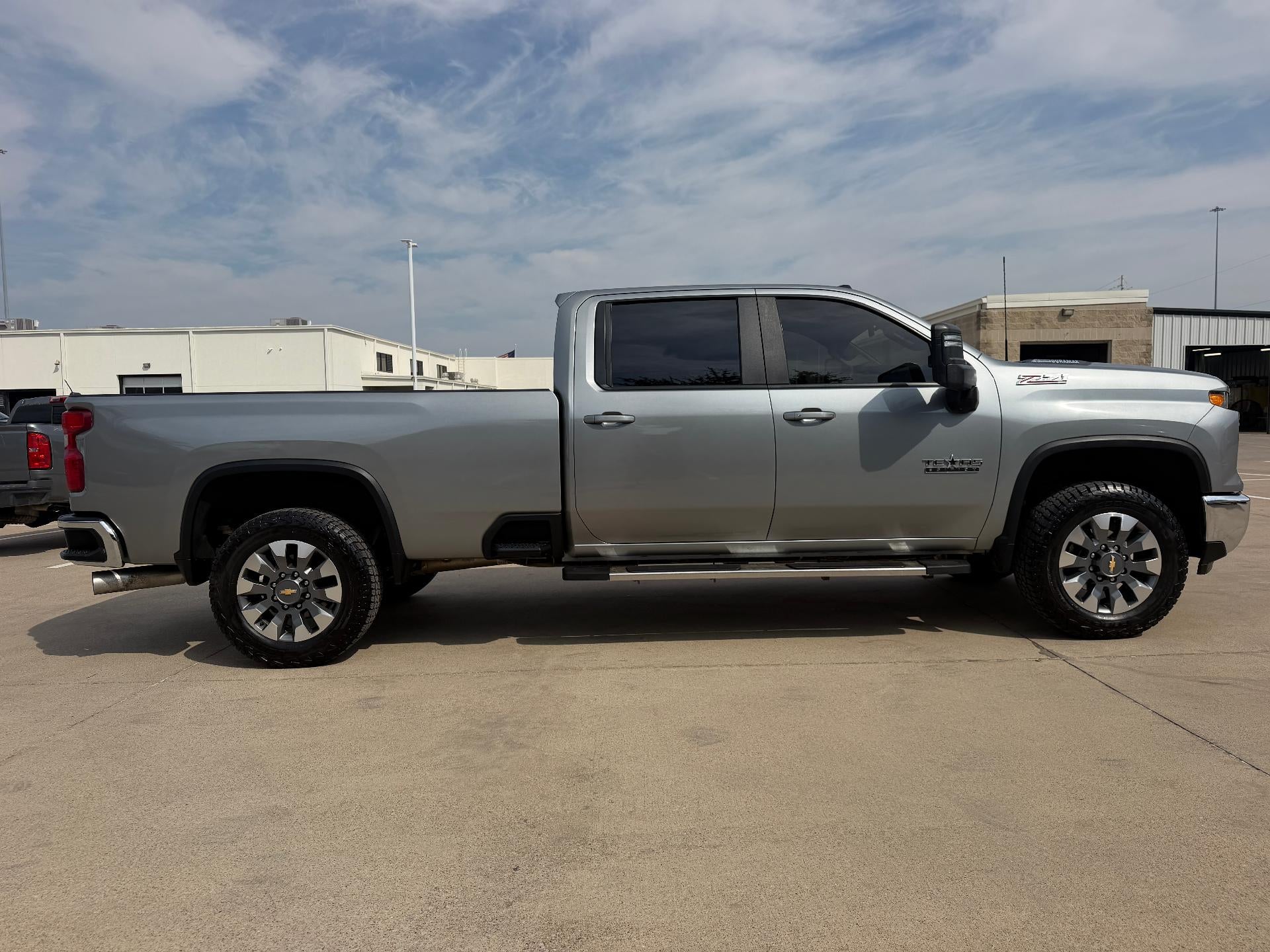 2024 Chevrolet Silverado 3500 HD Crew Cab Standard Box 4-Wheel Drive LT