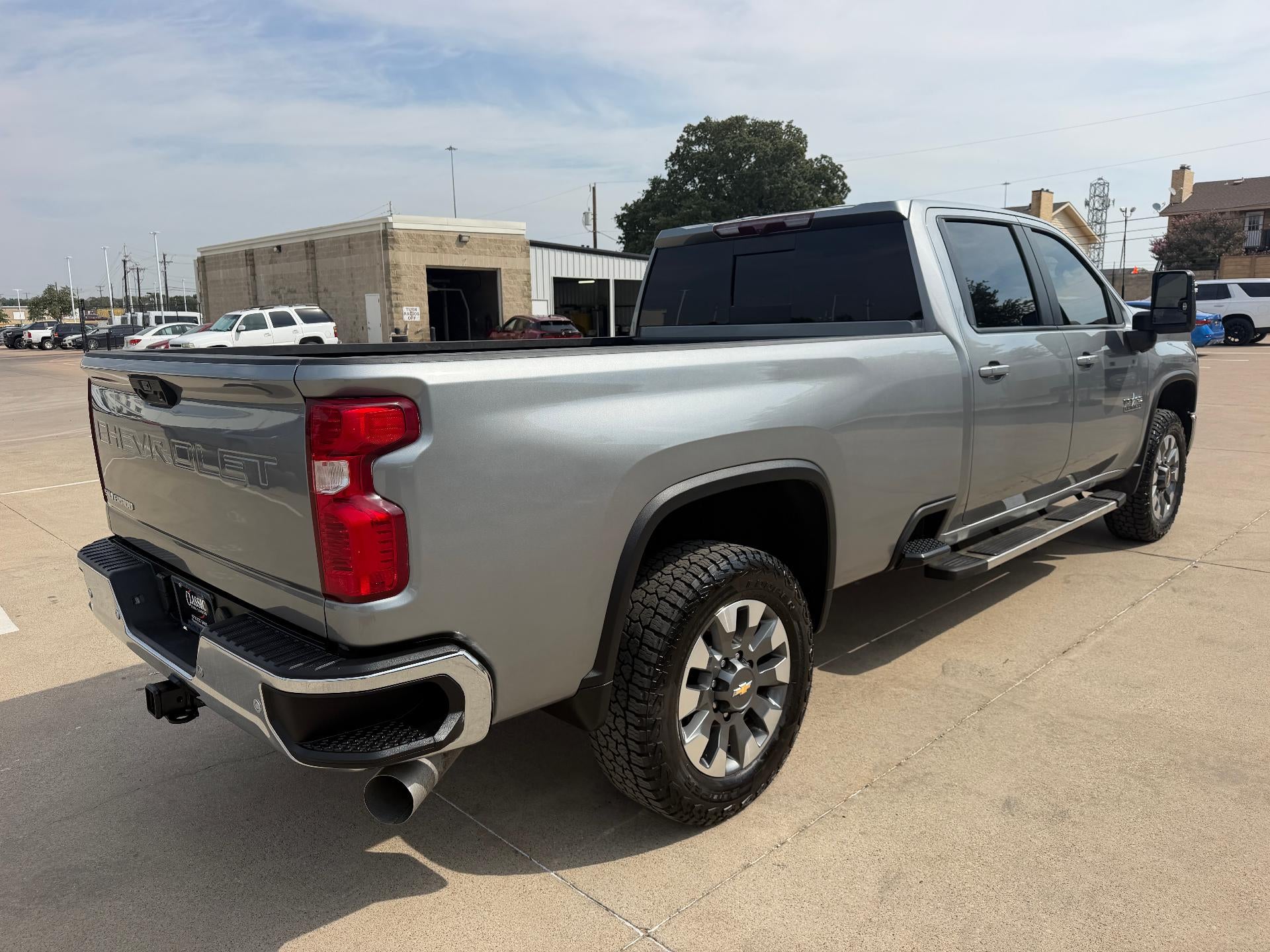 2024 Chevrolet Silverado 3500 HD Crew Cab Standard Box 4-Wheel Drive LT