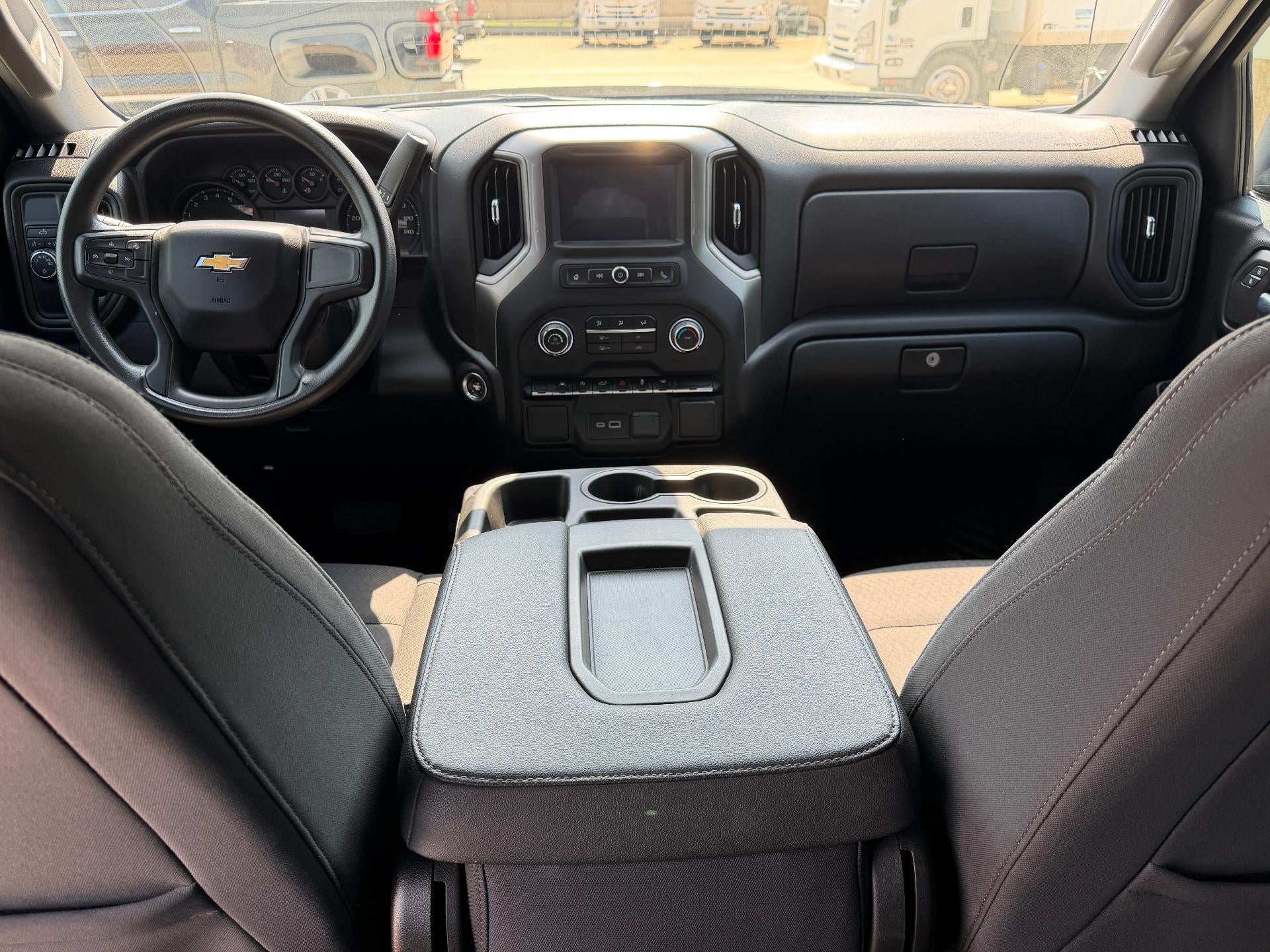 2024 Chevrolet Silverado 1500 Crew Cab Short Box 2-Wheel Drive Custom