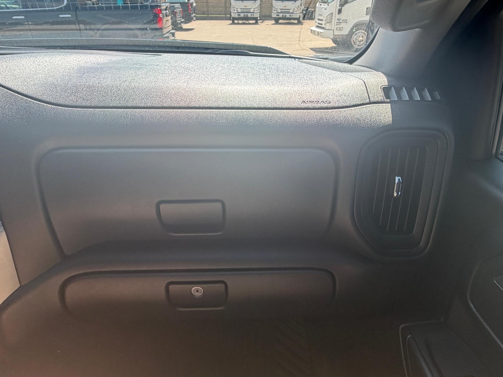2024 Chevrolet Silverado 1500 Crew Cab Short Box 2-Wheel Drive Custom