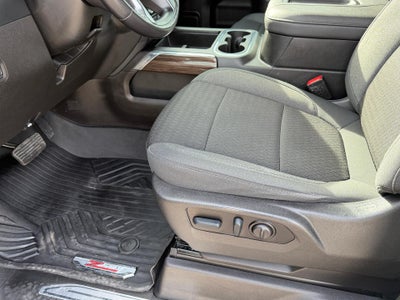 2022 Chevrolet Silverado 1500 LTD Crew Cab Short Box 4-Wheel Drive RST