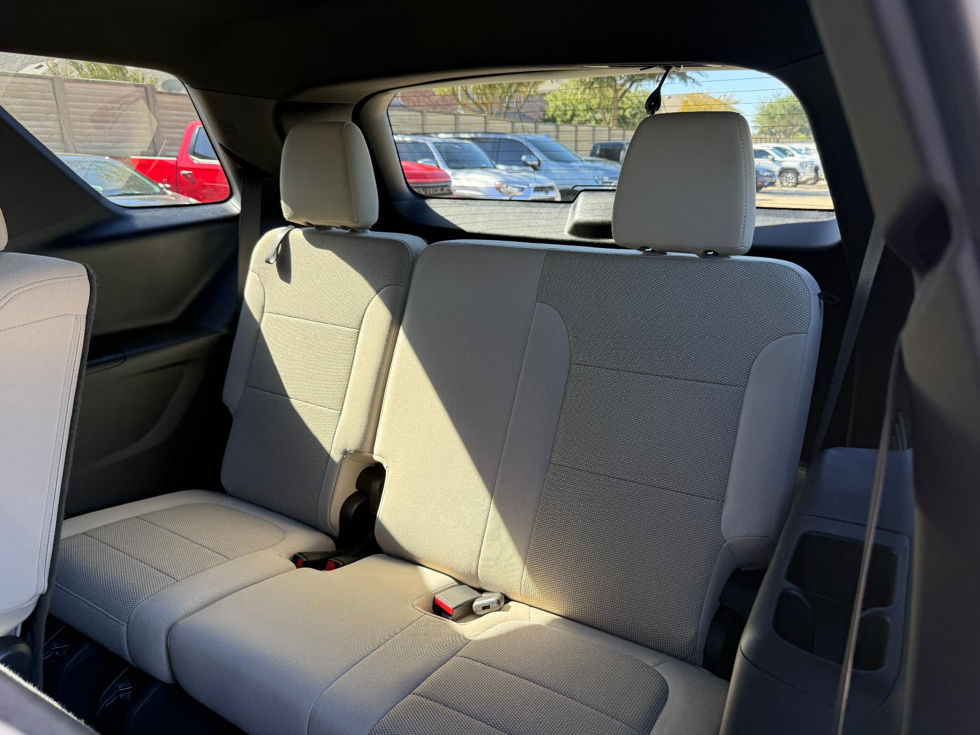 2023 Chevrolet Traverse FWD 1LS