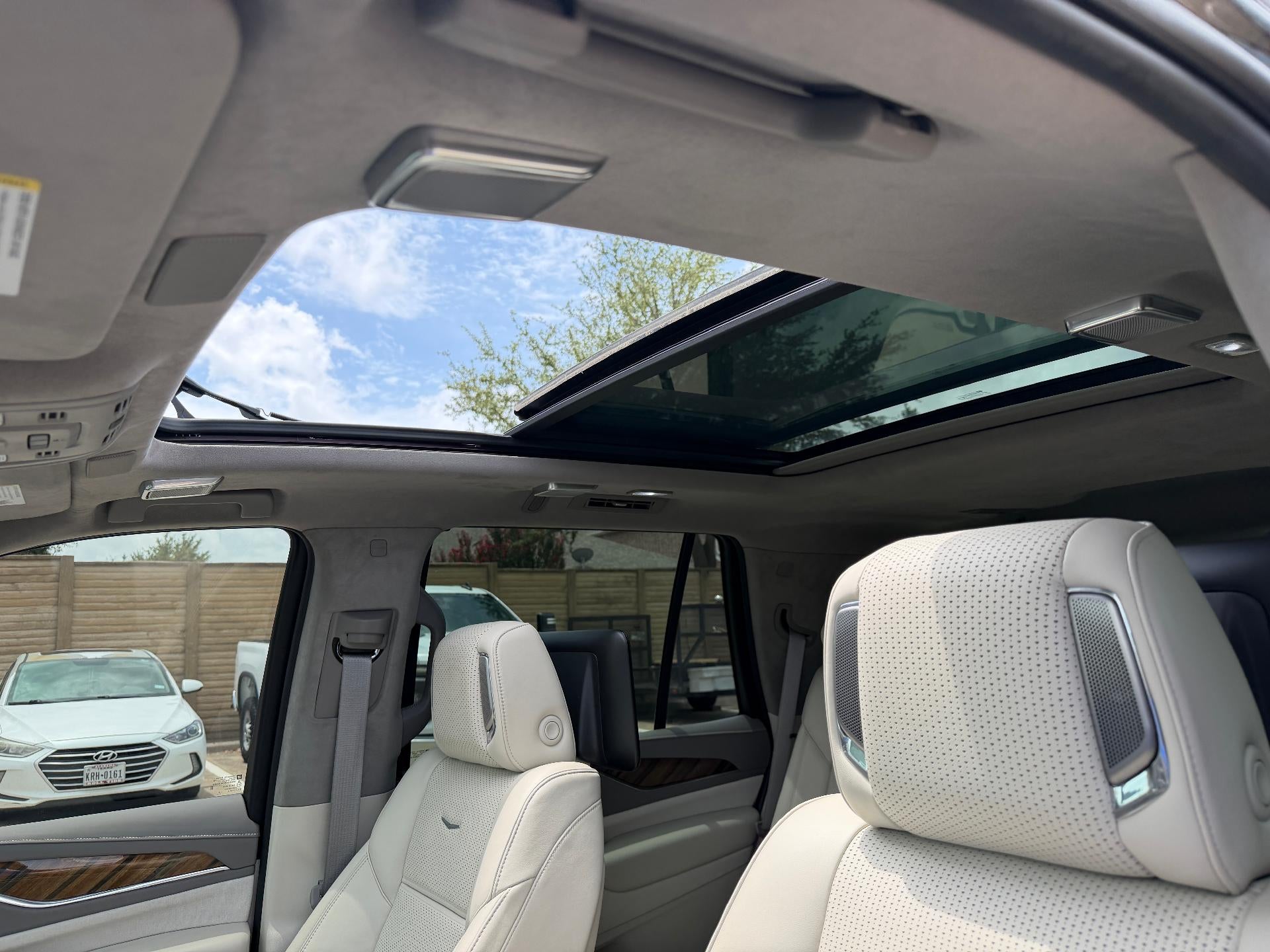 2022 Cadillac Escalade 4WD Sport Platinum