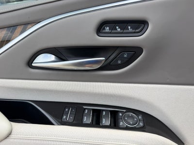 2022 Cadillac Escalade 4WD Sport Platinum