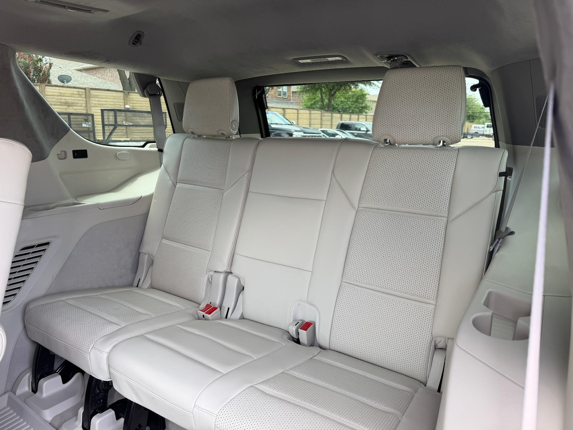2022 Cadillac Escalade 4WD Sport Platinum