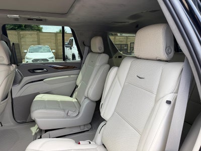 2022 Cadillac Escalade 4WD Sport Platinum