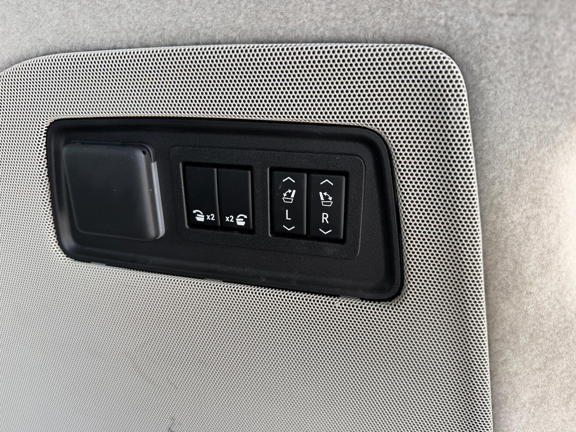 2022 Cadillac Escalade 4WD Sport Platinum