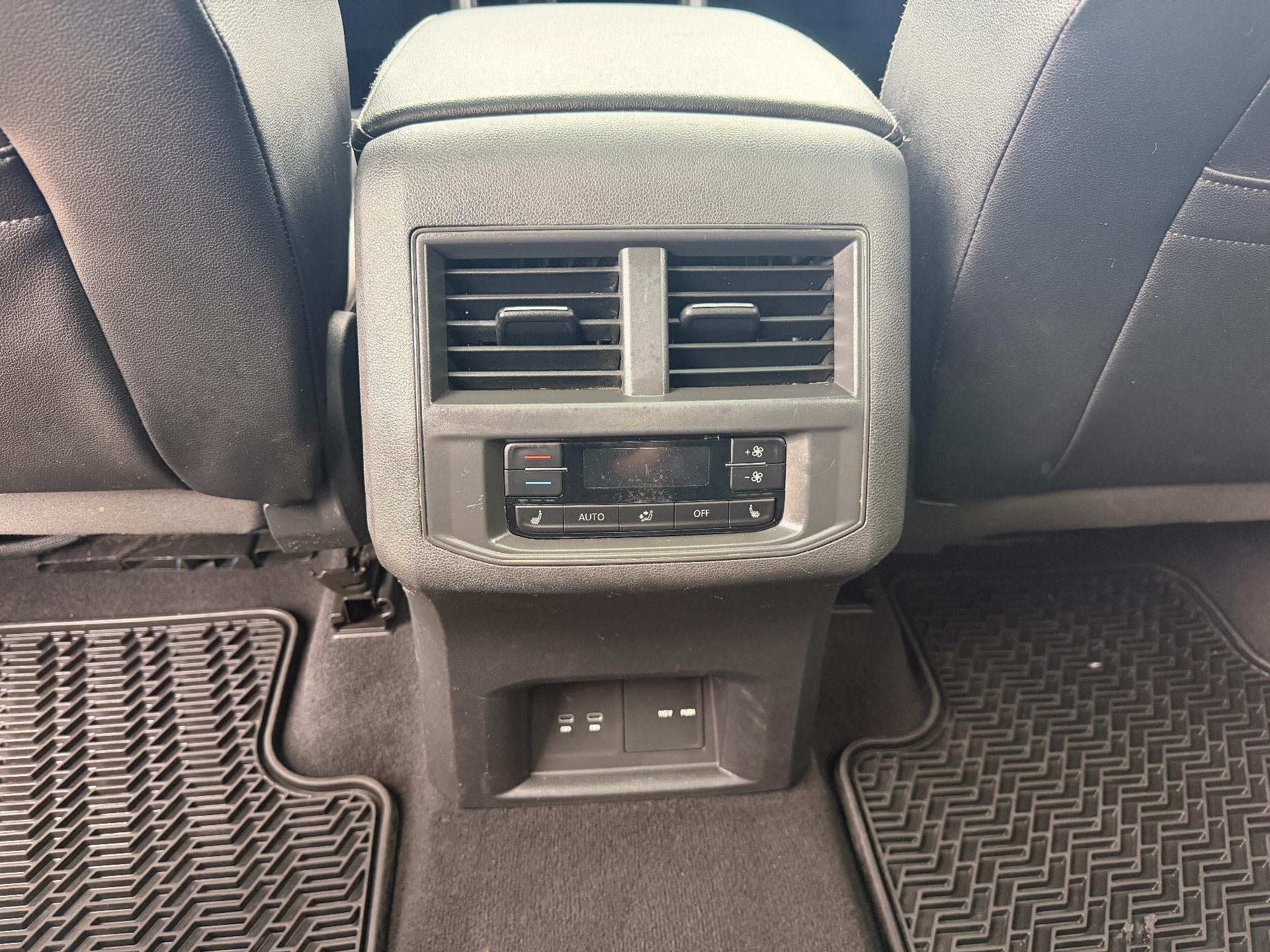 2023 Volkswagen Atlas 3.6L V6 SEL Premium R-Line 4MOTION