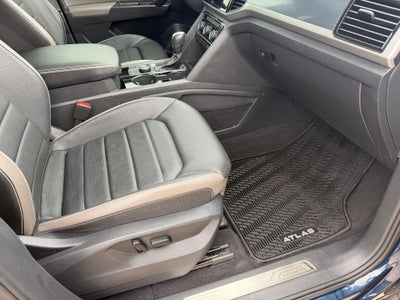 2023 Volkswagen Atlas 3.6L V6 SEL Premium R-Line 4MOTION