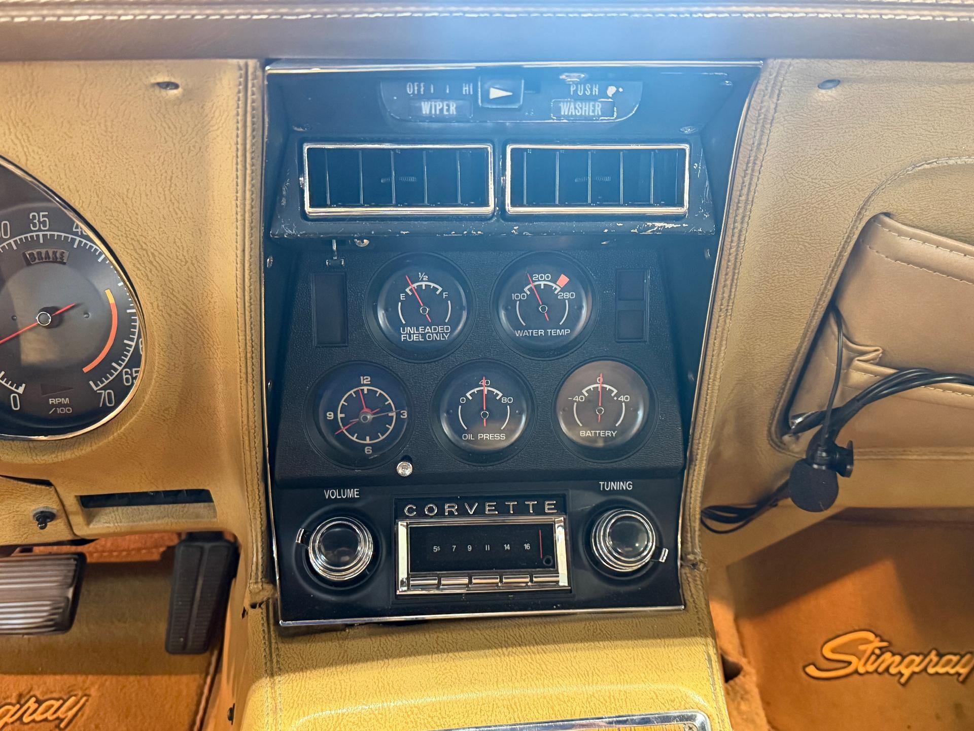 1975 Chevrolet Corvette Base