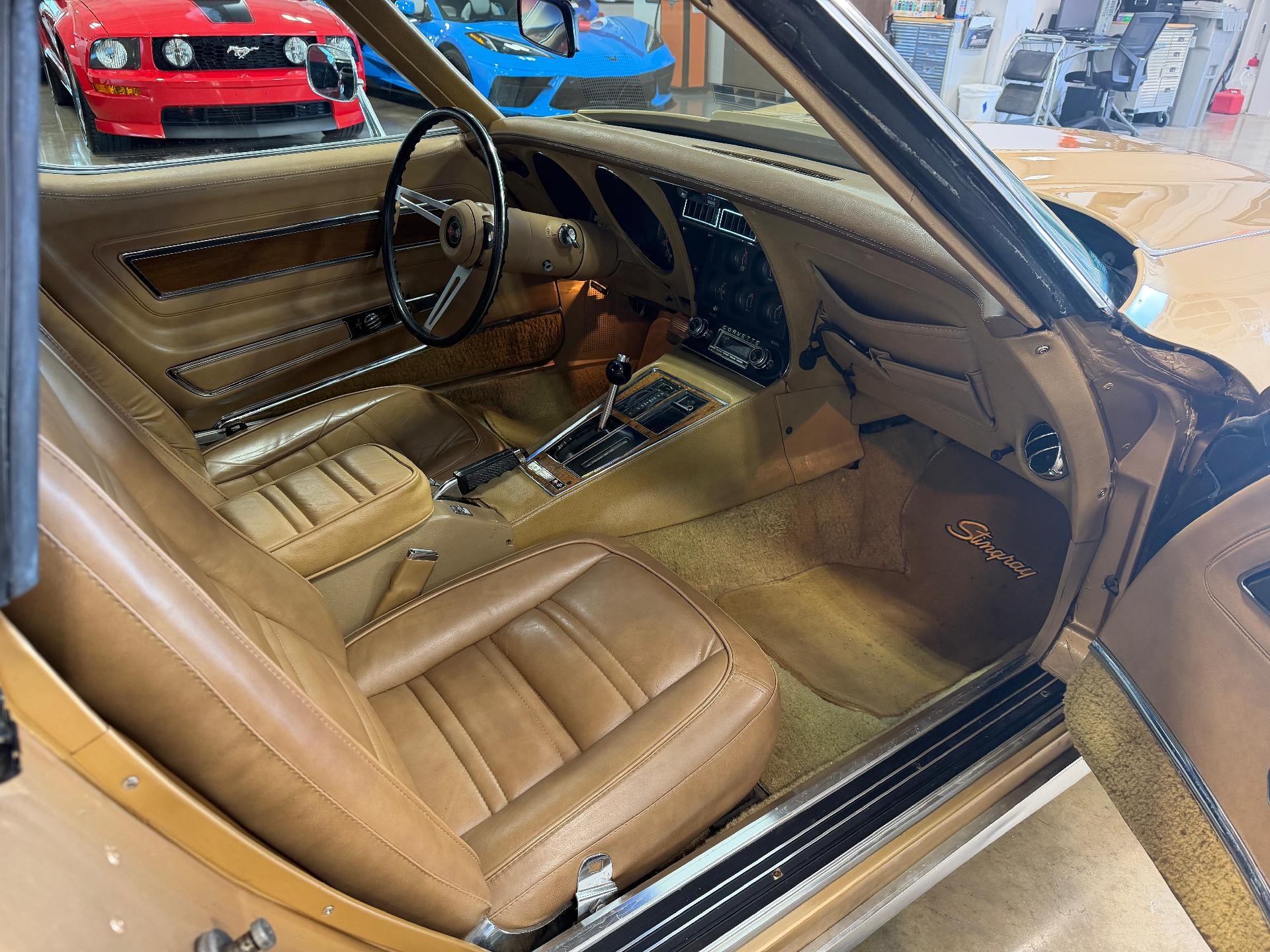 1975 Chevrolet Corvette Base