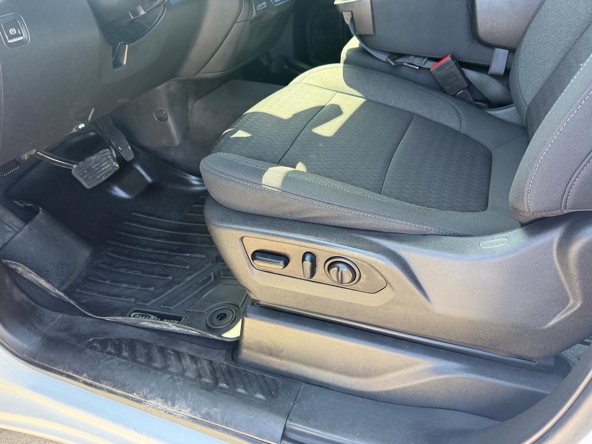 2022 Chevrolet Silverado 2500 HD Crew Cab Standard Box 4-Wheel Drive Custom