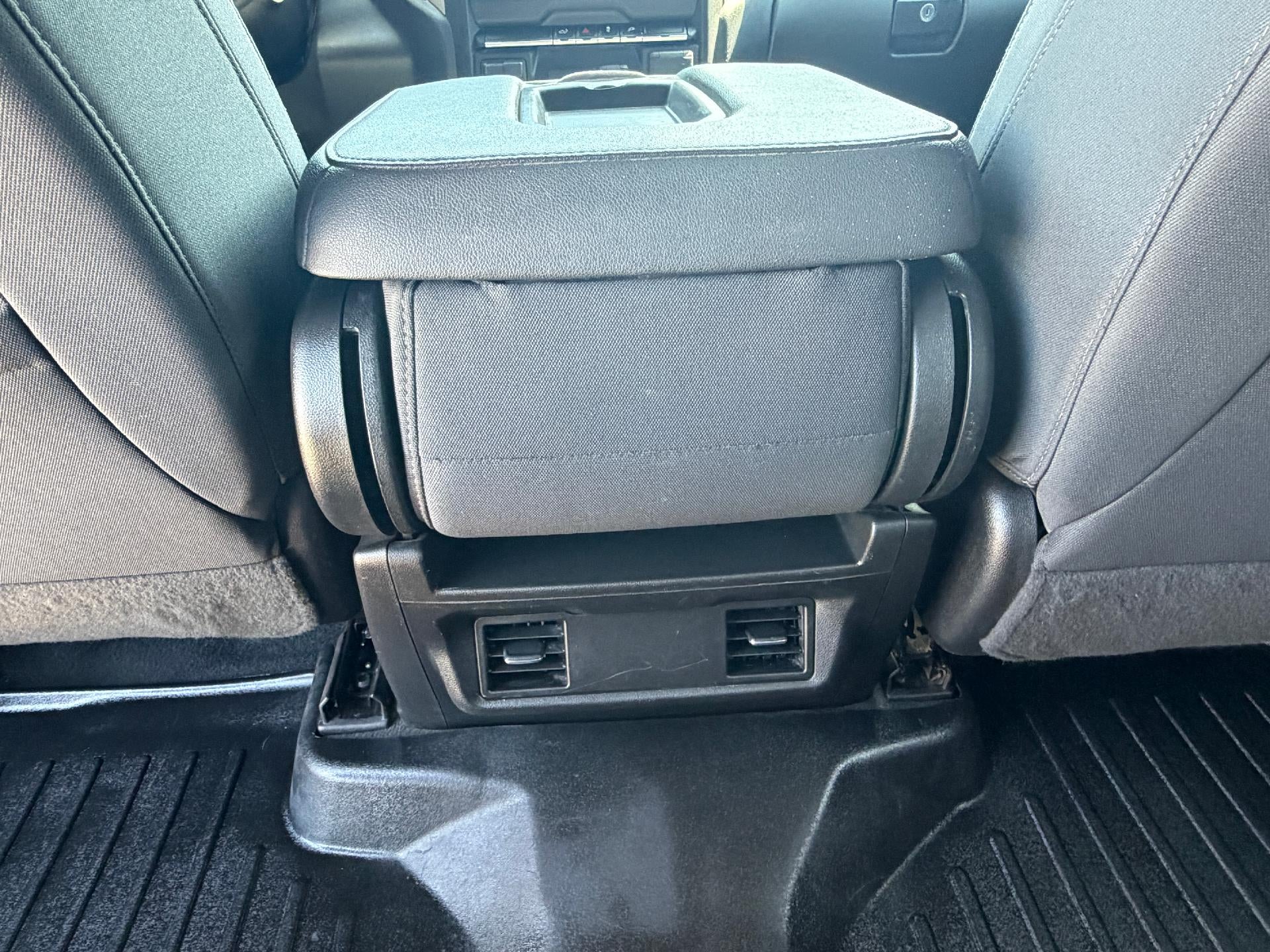2022 Chevrolet Silverado 2500 HD Crew Cab Standard Box 4-Wheel Drive Custom