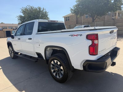 2022 Chevrolet Silverado 2500 HD Crew Cab Standard Box 4-Wheel Drive Custom