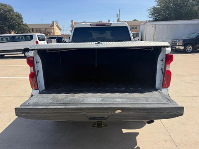 2022 Chevrolet Silverado 2500 HD Crew Cab Standard Box 4-Wheel Drive Custom